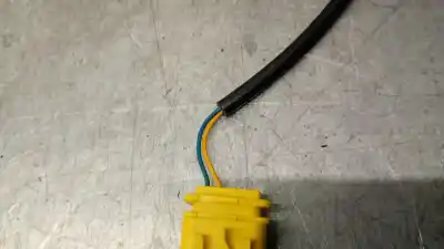 Автозапчасти б/у крюк для ремня передний правый за porsche cayenne (9pa) 3.2 ссылки oem iam 7l0857778c  95580301600