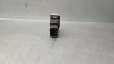 Second-hand car spare part switch for kia cerato 2.0 lx crdi familiar oem iam references 933702f000im  933702f000im