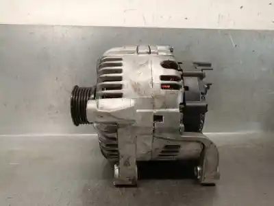 Peça sobressalente para automóvel em segunda mão ALTERNADOR por BMW 5 (E60)  Referências OEM IAM 12318517261  12318517261