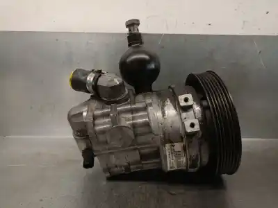 Second-hand car spare part power steering pump for bmw 5 (e60) 535 d oem iam references 6761414023 lh2112271 luk 32416781265