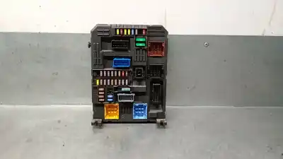 Recambio de automóvil de segunda mano de CAJA RELES / FUSIBLES para OPEL VIVARO C FURGÓN (K0)  referencias OEM IAM 9830790580  