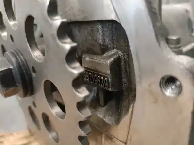 Pezzo di ricambio per auto di seconda mano testata motore per opel corsa d (s07) 1.3 cdti (l08, l68) riferimenti oem iam 55231550 55219639 5607276