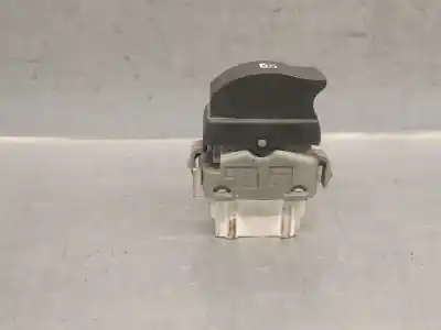 Second-hand car spare part rear left power window switch for renault grand scénic ii (jm0/1_) 1.9 dci (jm0g, jm12, jm1g, jm2c) oem iam references 8200315029  8200315029