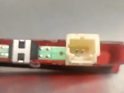 Автозапчастина б/у центральний гампов для renault grand scénic ii (jm0/1_) 1.9 dci (jm0g jm12 jm1g jm2c) посилання на oem iam 8200073239 89398083 valeo 8200073239