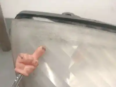 Автозапчасти б/у правая фара за renault grand scénic ii (jm0/1_) 1.9 dci (jm0g jm12 jm1g jm2c) ссылки oem iam 7701064139  7701064139