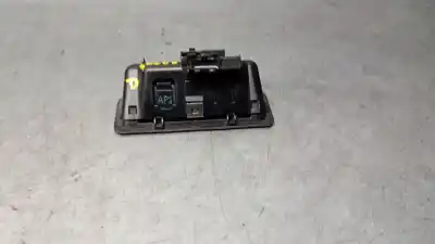 Second-hand car spare part tailgate back door handle for bmw 5 (e60) 525 d oem iam references 51247118158  51247118158