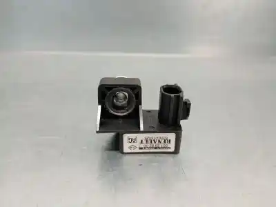 Автозапчастина б/у датчик для RENAULT SCÉNIC II (JM0/1_) 1.6 16V (JM1R) Посилання на OEM IAM 8200411025  