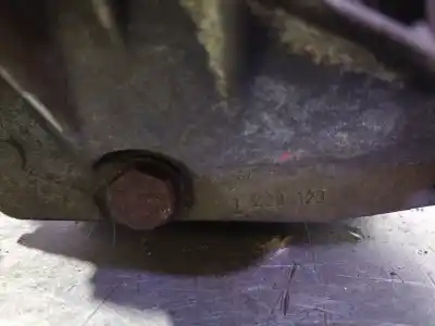 Second-hand car spare part rear differential for bmw 3 (e46) 320 d oem iam references 7518845 2.35 33107518846