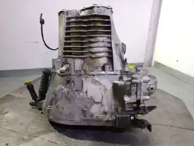 Автозапчастина б/у коробка передач для opel vivaro c furgón (k0) 1.5 посилання на oem iam 20mb46 1533866 