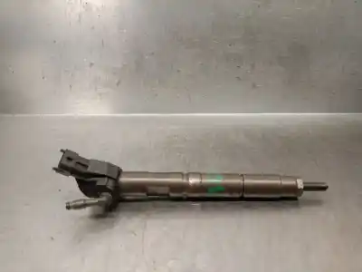 Pezzo di ricambio per auto di seconda mano iniettore per toyota yaris (_p9_) 1.4 d-4d (nlp90_) riferimenti oem iam 2367033050