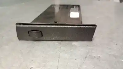 Pezzo di ricambio per auto di seconda mano vassoio sottobicchiere centrale per bmw 5 (e60) 525 d riferimenti oem iam 51457047145