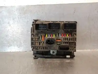 Recambio de automóvil de segunda mano de CAJA RELES / FUSIBLES para PEUGEOT 407 (6D_)  referencias OEM IAM 9656593780  