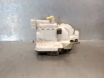 İkinci el araba yedek parçası SOL ÖN KAPI KILIDI için VOLKSWAGEN POLO BERLINA (6N2)  OEM IAM referansları 1HM862153  6N1837015D
