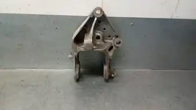 Second-hand car spare part rear engine support for chrysler grand voyager v (rt) 2.8 crd oem iam references 04721570aa