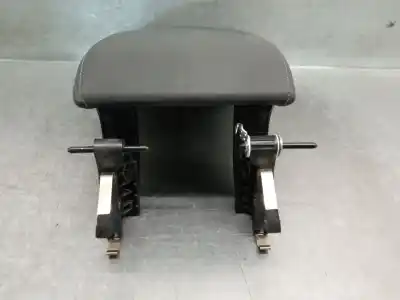 Автозапчастина б/у центральний подлокник для bmw x3 (g01, f97) xdrive 20 d mild-hybrid посилання на oem iam 51166814805  51166814805