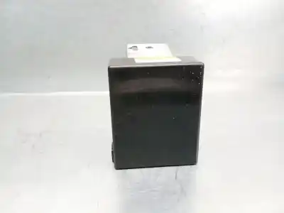 Pezzo di ricambio per auto di seconda mano  per TOYOTA COROLLA (_E12_)  Riferimenti OEM IAM 8865002390 MB2772000631 DENSO 