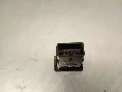 Pezzo di ricambio per auto di seconda mano interruttore per toyota corolla (_e12_) 1.4 d (nde120_) riferimenti oem iam tr8801  