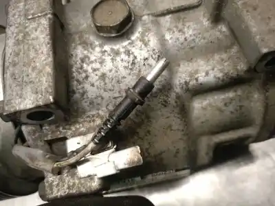 Автозапчастина б/у компресор кондиционера для dacia logan mcv (ks_) 1.5 dci (ks0w) посилання на oem iam 8200866440 sd7v16 sanden 926000097r