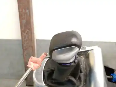 Second-hand car spare part gear lever for citroen ds3 1.2 12v e-thp oem iam references 9814628080  9814628080