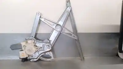 Peça sobressalente para automóvel em segunda mão elevador de vidros dianteiro direito por toyota corolla (_e12_) 2.0 d-4d (cde120_) referências oem iam 6981002120