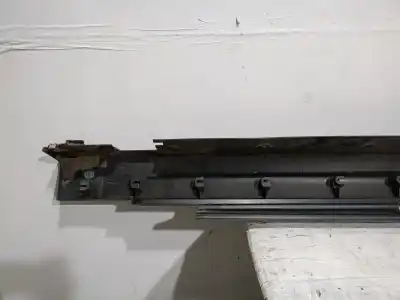 Автозапчастина б/у бічна сподниця для mini mini countryman (f60) cooper посилання на oem iam 51775a3e755  51775a3e755