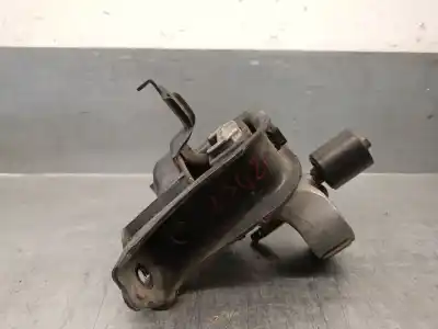 Pezzo di ricambio per auto di seconda mano Supporto Motore Destro per TOYOTA YARIS (NCP1/NLP1/SCP1) 1.3 16V CAT Riferimenti OEM IAM 1230521060  1230521060