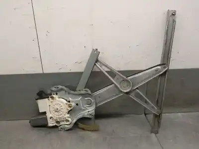 Second-hand car spare part passenger side right window regulator for toyota corolla (_e12_) 2.0 d-4d (cde120r_, cde120l_) oem iam references 992045100