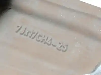 Автозапчасти б/у шина за citroen ds3 1.2 12v e-thp ссылки oem iam 9805895877  r177jx17ch4-25