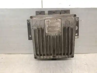 Pezzo di ricambio per auto di seconda mano Centralina Motore per RENAULT CLIO II FASE II (B/CB0) 1.5 dCi Diesel 65 CV / 48 KW Riferimenti OEM IAM 8200331477  