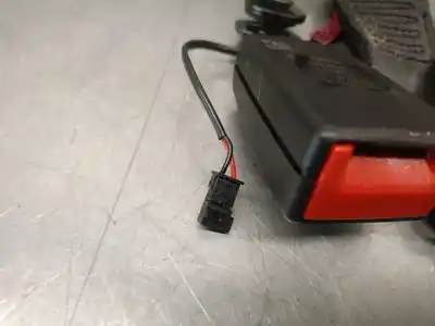 Автозапчасти б/у крюк для ремня задний правый за mini mini countryman (f60) cooper ссылки oem iam 72117363789  72117363789