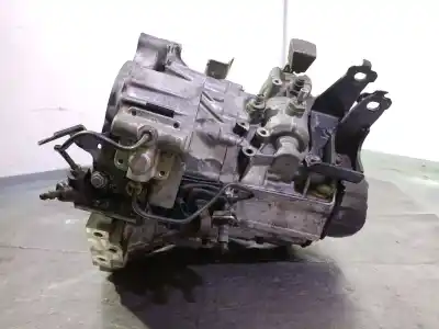 Second-hand car spare part gearbox for toyota corolla (_e12_) 2.0 d-4d (cde120r_, cde120l_) oem iam references 3111528011  3111528011