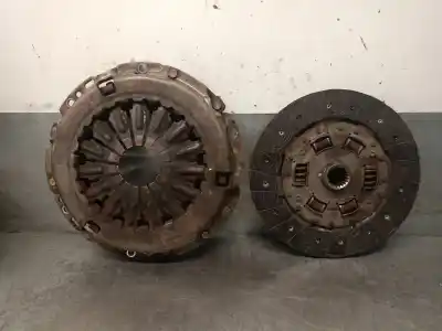 Peça sobressalente para automóvel em segunda mão  por TOYOTA COROLLA (_E12_)  Referências OEM IAM 3121012240  3121012240