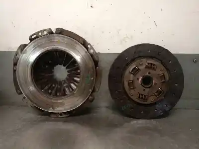 Second-hand car spare part clutch kit for toyota corolla (_e12_) 2.0 d-4d (cde120_) oem iam references 3121012240  3121012240