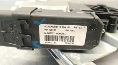 Second-hand car spare part driver left window regulator for renault modus 1.5 dci diesel oem iam references 8200748377  8200748377