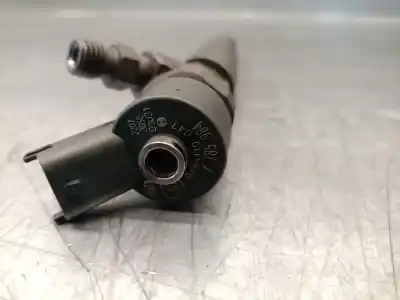 Peça sobressalente para automóvel em segunda mão injetor por bmw 3 touring (e46) 330 d referências oem iam 7785984 0445110047 bosch 