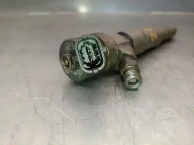 Second-hand car spare part injector for bmw 3 touring (e46) 330 d oem iam references 7785984 0445110047 bosch 