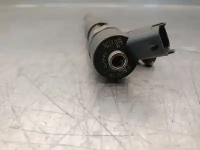 Second-hand car spare part injector for bmw x5 (e53) 3.0 d oem iam references 7785984 0445110266 bosch 