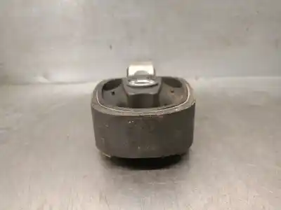 Second-hand car spare part gearbox support for opel corsa f 1.2 (68) oem iam references 9824118780  9824118780