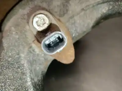 Автозапчасти б/у передняя правая кулачка за opel corsa f 1.2 (68) ссылки oem iam hn05  hn05