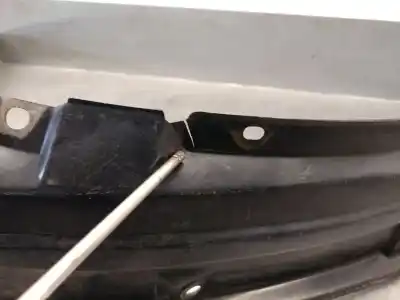 Автозапчастина б/у передня права колесна арка для ford ranger (er, eq, r_) 2.5 td 4x4 посилання на oem iam uh7756131  3780455