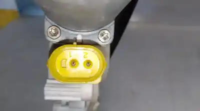 Pezzo di ricambio per auto di seconda mano alzacristalli anteriore destro per mini mini (r50,r53) 1.4 16v turbodiesel cat riferimenti oem iam 51337039452  51337039452