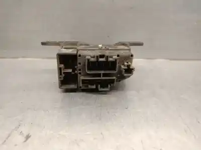 Peça sobressalente para automóvel em segunda mão caixa de fusíveis e relés por ford ranger (er, eq, r_) 2.5 td 4x4 referências oem iam 2m3414n030aa  4436463 Peça sobressalente para automóvel em segunda mão caixa de fusíveis e relés por ford ranger (er, eq, r_) 2.5 td 4x4 referências oem iam 2m3414n030aa  4436463