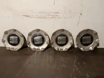 Second-hand car spare part HUB CAPS for SEAT LEON (1M1) 1.9 TDI OEM IAM references 1M0601149J  