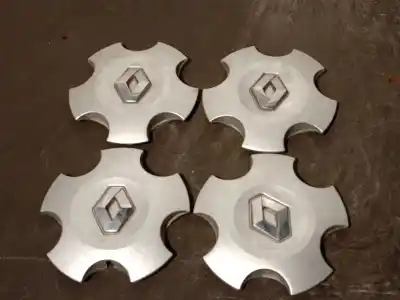 Second-hand car spare part HUB CAPS for RENAULT LAGUNA II (BG0) 2.0 OEM IAM references 8200027372  