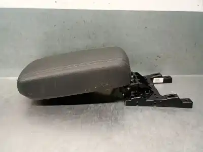 Автозапчасти б/у центральный подлокотник за kia stonic (yb) 1.0 t-gdi ссылки oem iam 84660h8000wk  84660h8000wk