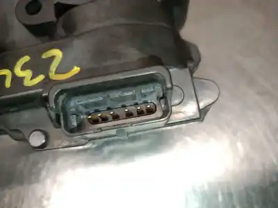 Pezzo di ricambio per auto di seconda mano scatola della farfalla per peugeot 308 sw i (4e_, 4h_) 1.6 16v riferimenti oem iam v760491980  163673
