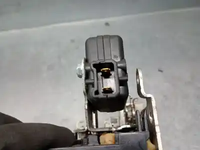 Автозапчастина б/у замок заднього правого дверя для dacia sandero 1.5 dci посилання на oem iam 8200735246  8200735246