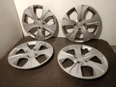 Second-hand car spare part Hub Caps for DACIA SANDERO III 1.0 TCE 90 OEM IAM references 4030159359R  R15