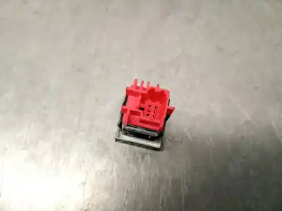 Recambio de automóvil de segunda mano de interruptor para dacia sandero iii 1.0 tce 90 referencias oem iam 251901945r  251901945r