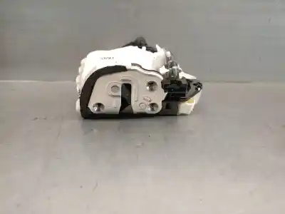 Second-hand car spare part front right door lock for mazda 3 fastback (bp) 2.0 skyactiv-g m hybrid oem iam references 7290mgz  